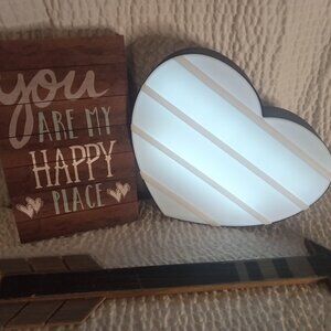 Bundle 3 Pc Wood & Light-Up Heart Display Billboard Valentine's Day Decorations